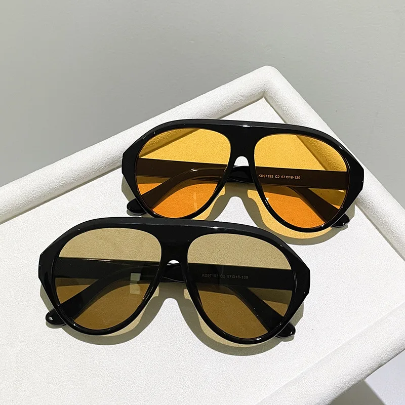 Vintage Fashion Streetwear - Modne, duże okulary przeciwsłoneczne pilotki damskie